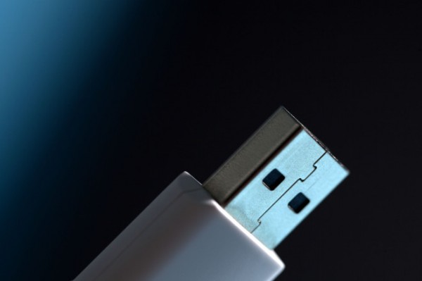 Обнародован код для эксплуатации неустранимой уязвимости USB