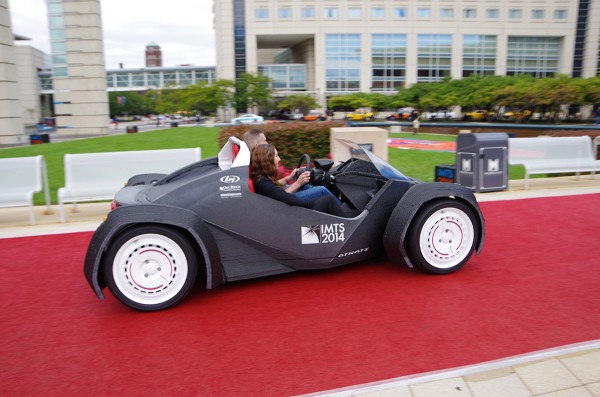 Авто из 3D-принтера разогнали до 64 км/ч