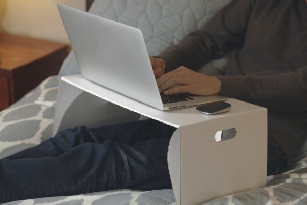 Lapdeck: столик-трансформер для ноутбука за 10 долларов