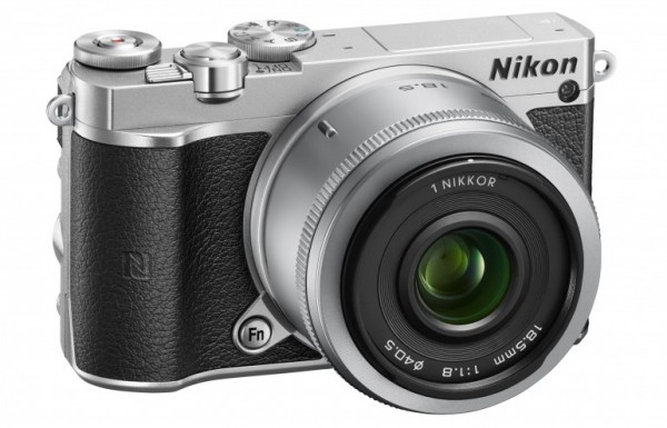 Nikon 1 J5: компактная камера со сменными объективами и поддержкой 4K