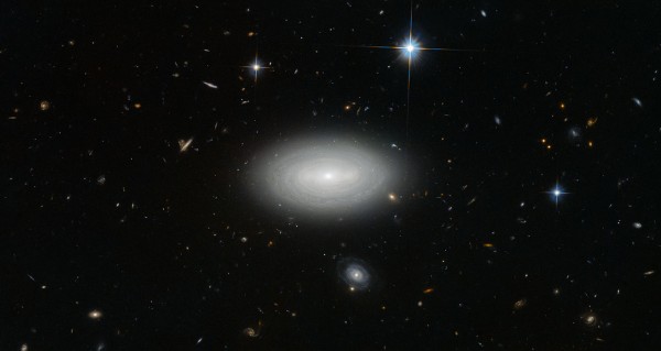 Найдена самая одинокая галактика во Вселенной