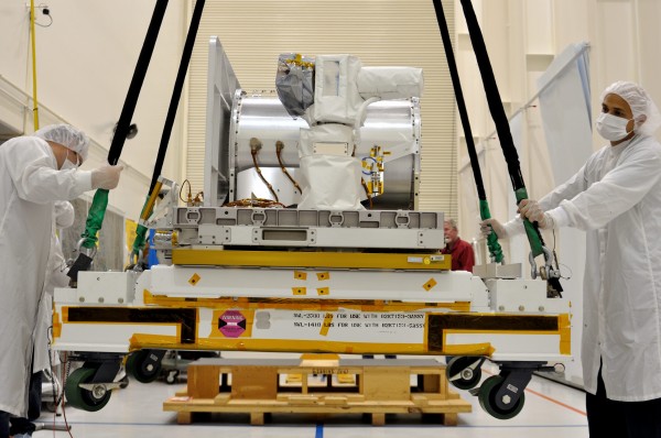 МКС готовят к «апгрейду» заменой радиомодема лазерным передатчиком