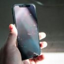 В Сети появились фотографии  iPhone X после 60 дней ежедневного использования